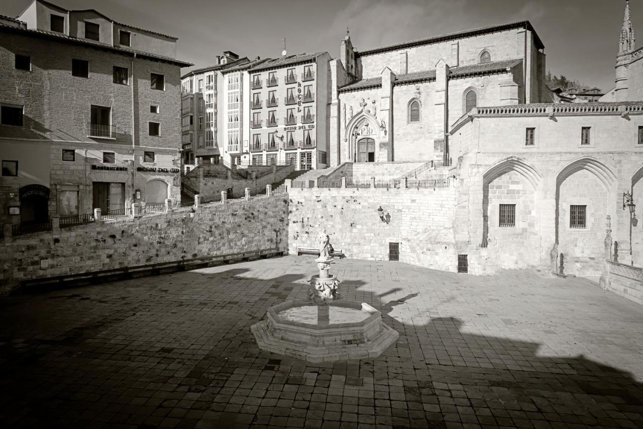 La Suite De La Catedral By Unique Rooms Burgos Luaran gambar